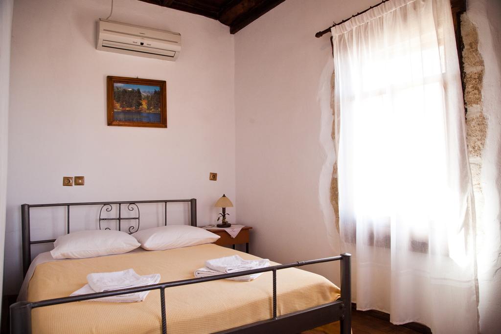 Tsivaras Villas Room photo